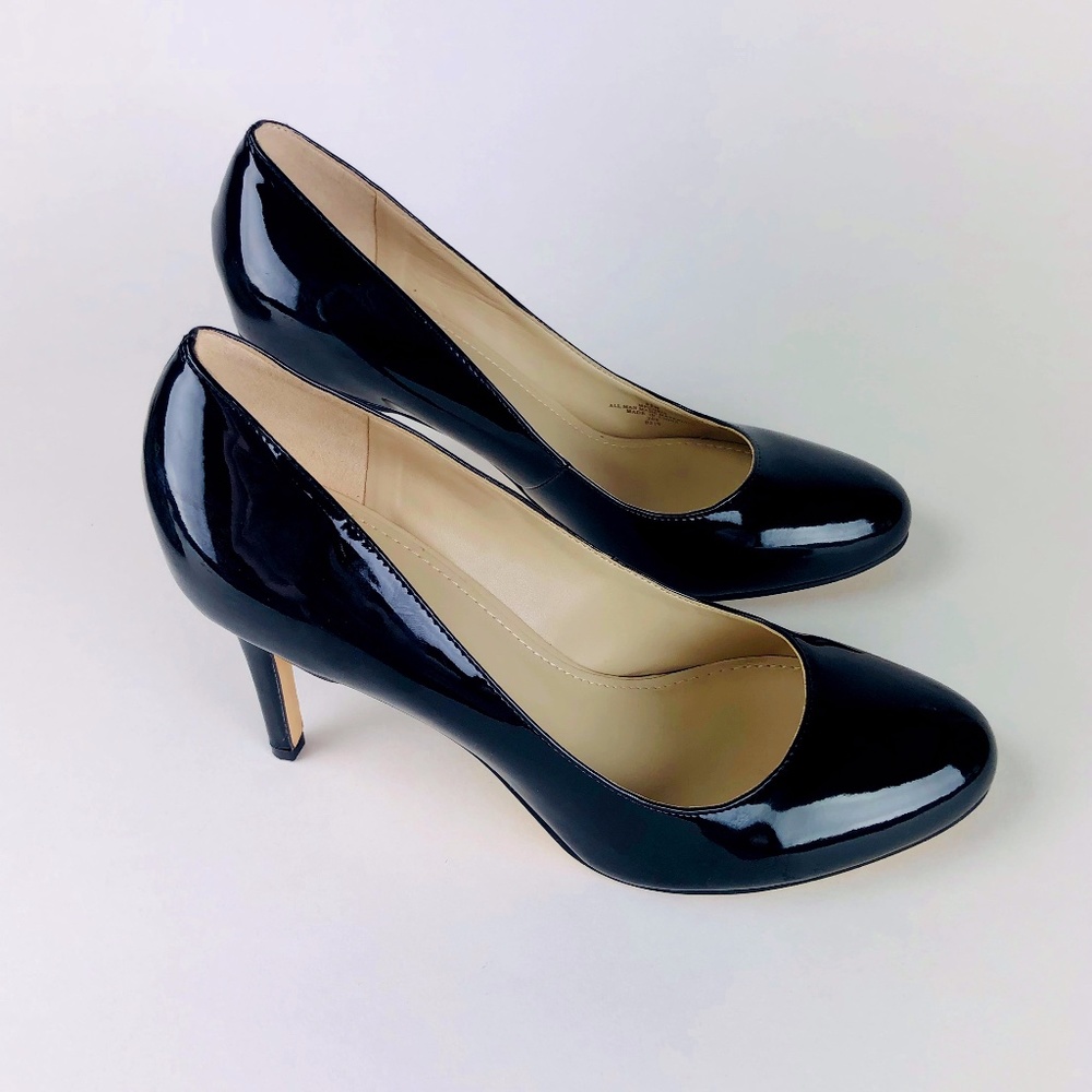 Marc Fisher Chris Round Toe Patent Leather Pumps Size 8.5M